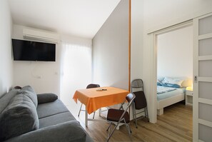 1 habitación y acceso a internet