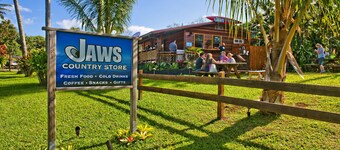 Private home located in tropical setting close to beaches and waterfalls