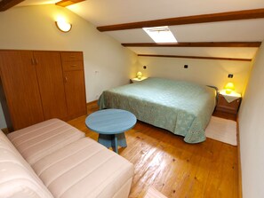 1 室のベッドルーム、インターネット