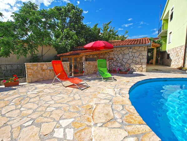 Pool - Apartment 1056/4400 (Istria - Pula), 500m from the beach (Pula)