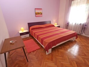 3 bedrooms, internet