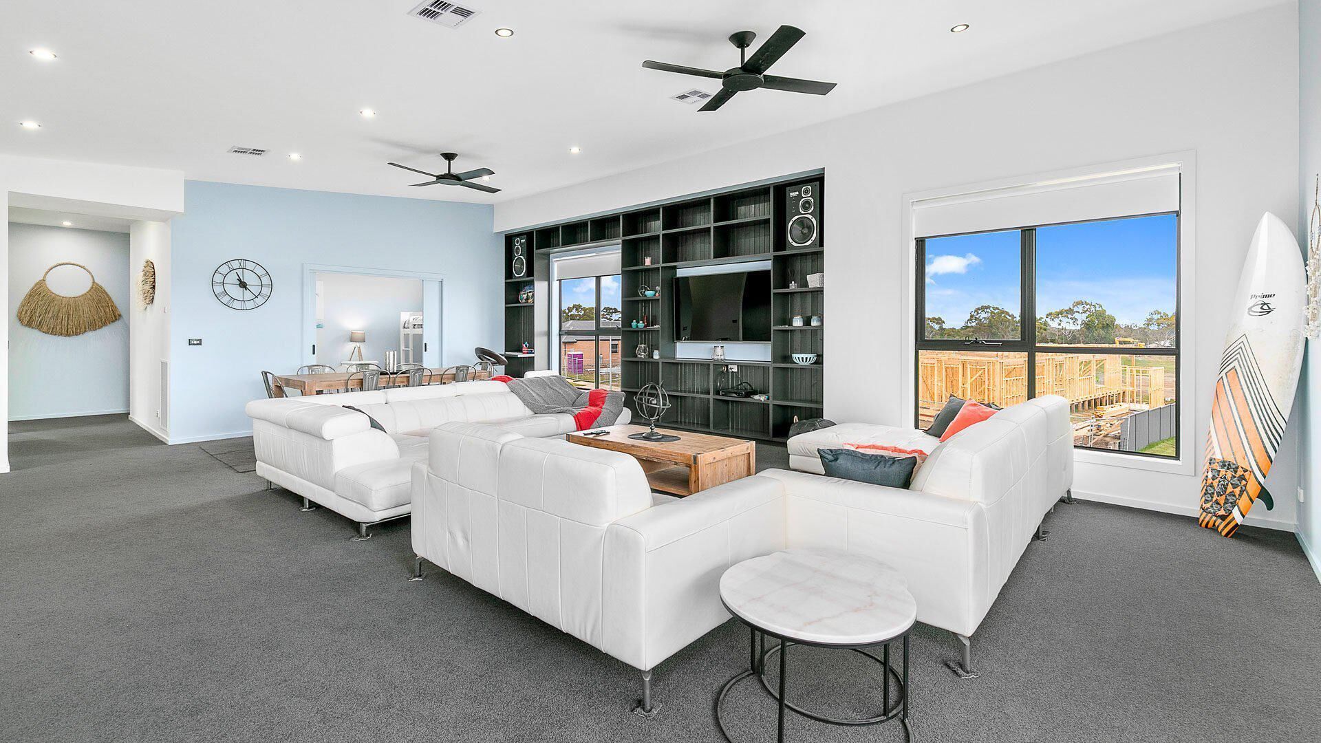 TV, fireplace, ping pong