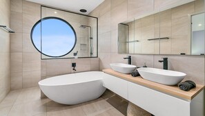 Bathtub, hair dryer