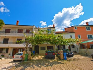 Exterior - Apartment 1099/9467 (Istria - Rovinj), 400m from the beach (Rovinj)