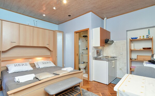 1 chambre, accès Internet