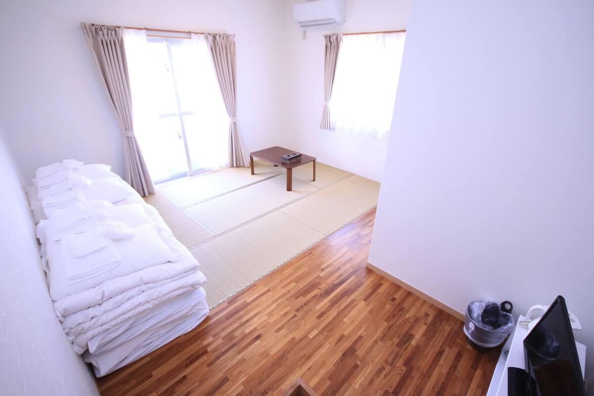 Japanese Style Room for 3 Guests