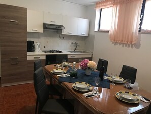 Fridge, microwave, oven, stovetop - Apartment 1183/10822 (Istria - Banjole), 1000m from the beach (Banjole)