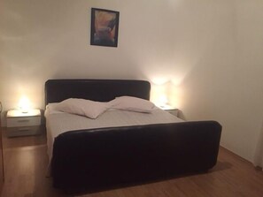 3 bedrooms, Internet