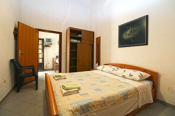 2 bedrooms, internet