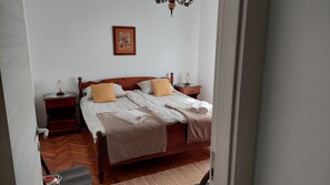 1 habitación y acceso a internet