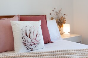 One Bedroom Apartment | 1 bedroom, individually decorated, individually furnished - Short Lane Apartments by Urban Rest (Surry Hills)