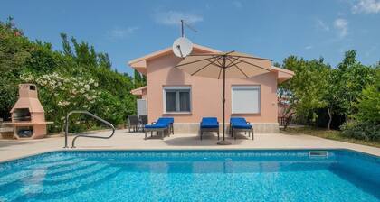 Haus 1201/11039 (Istrien - Banjole), 450m vom Strand