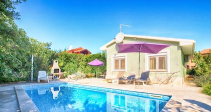 Haus 1201/11039 (Istrien - Banjole), 450m vom Strand