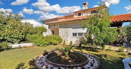 House 1219/11166 (Istria - Premantura), 500m from the beach
