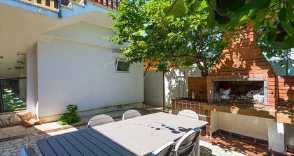 Apartment 1220/11167 (Istria - Premantura), 500m from the beach