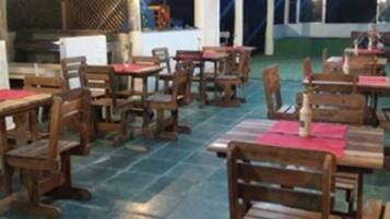 Daily buffet breakfast (BRL 30.00 per person)