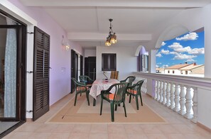 Outdoor dining - Apartment 1223/11184 (Istria - Peroj), 900m from the beach (Peroj)