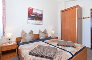 2 bedrooms, Internet