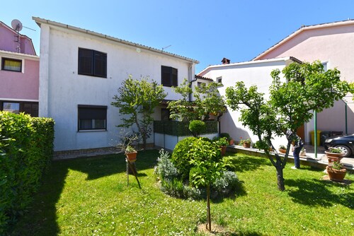 Apartment 1230/11639 (Istria - Pula), 2500m from the beach