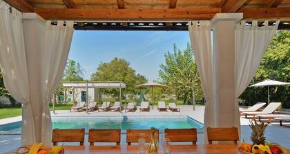 House 1240/11852 (Istria - Rojnići), 15000m from the beach