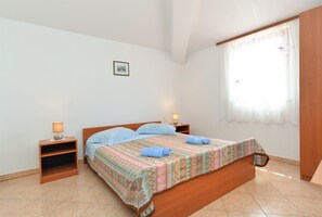 2 bedrooms, internet