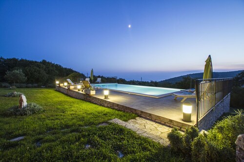 Villa 1254/11990 (Istria - Skitača), 5000m from the beach