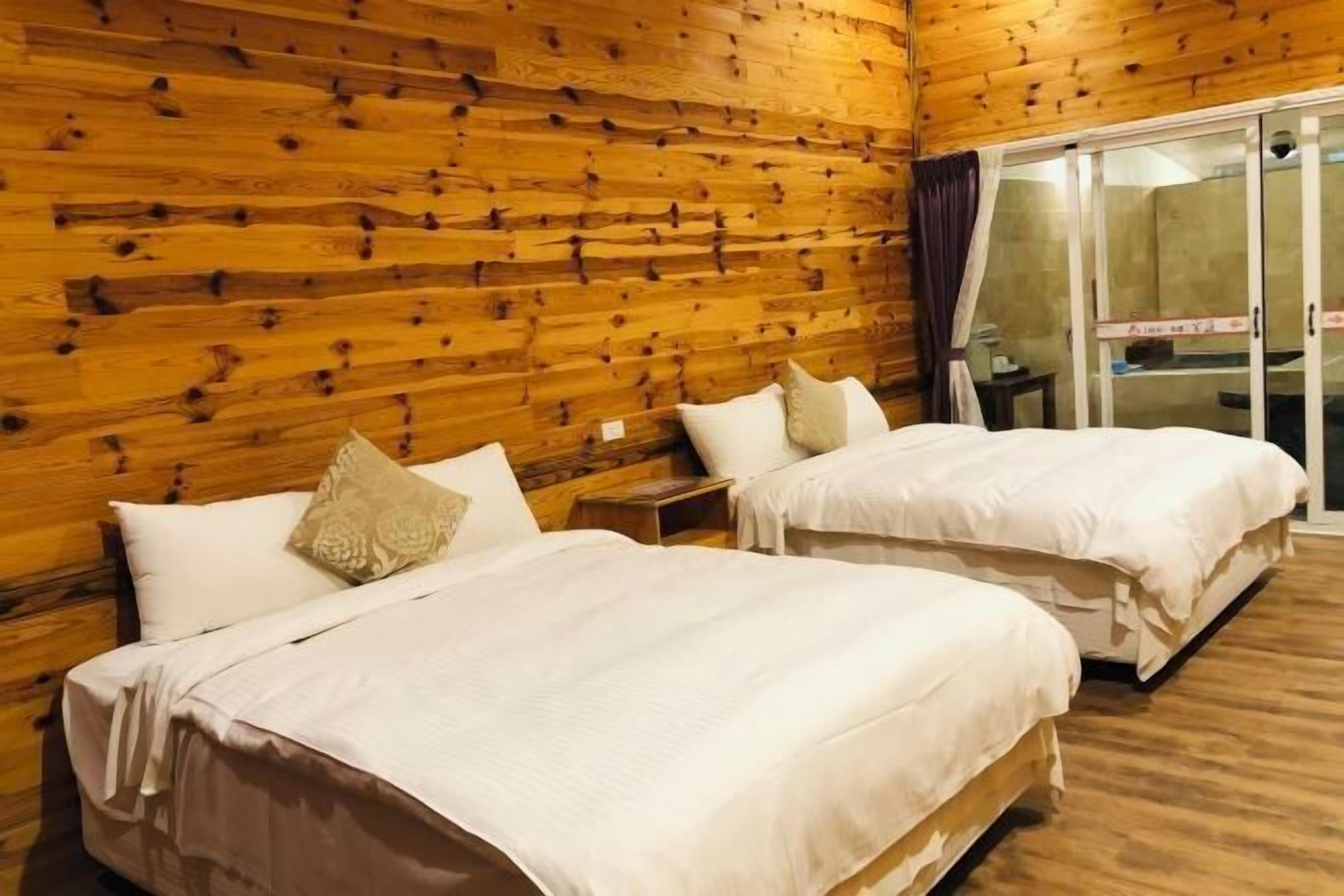 Blendingsgardiner, wi-fi (inkludert) og sengetøy