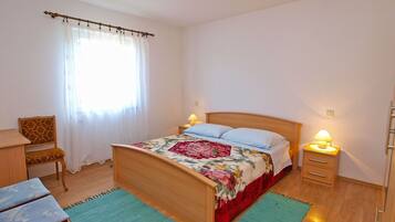 2 bedrooms, internet
