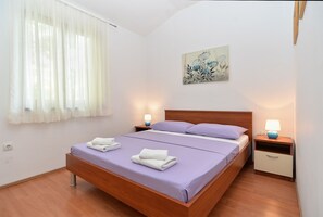 1 bedroom, Internet