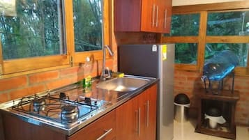 冰箱、微波炉、烤箱、茶具/咖啡用具