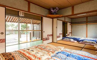 スタンダード ルーム 共用バスルーム (Family, for 5 Guests) | WiFi (無料)