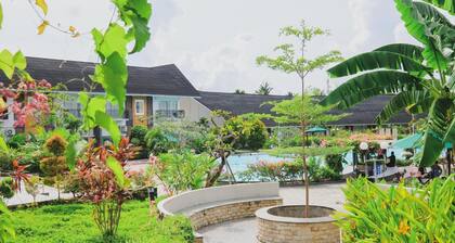 Suni Garden Lake Hotel and Resort
