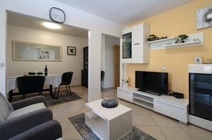 Fernseher