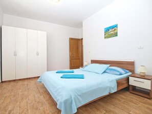 2 Schlafzimmer, Internetzugang