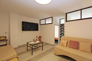 TV - Apartment 1371/12913 (Istria - Pjescana Uvala), 100m from the beach (Pjescana Uvala)