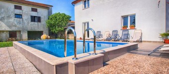 Casa 1372/12923 (Istria - Medolino), 4000m dalla spiaggia