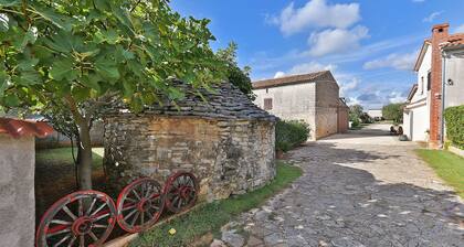 House 1378/12993 (Istria - Galižana), 7500m from the beach