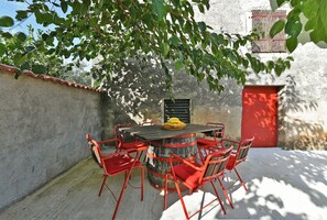 Outdoor dining - House 1378/12993 (Istria - Galižana), 7500m from the beach (Galižana)