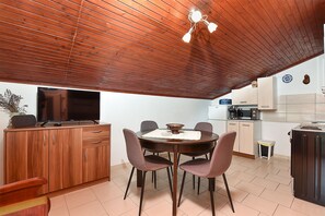 Dining - Apartment 1391/13129 (Istria - Banjole), 1000m from the beach (Banjole)