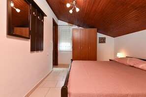 1 quarto, acesso à internet