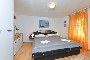 1 chambre, accès Internet