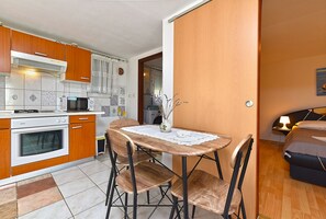 1 bedroom, internet