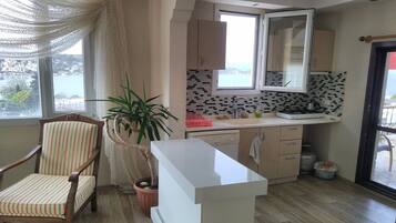 Villa, 3 Schlafzimmer | Eigene Kochnische | Kühlschrank, Mikrowelle, Ofen, Herdplatte