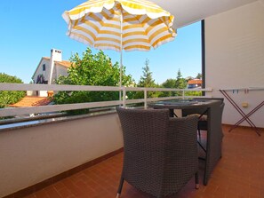 Property grounds - Apartment 1421/13287 (Istria - Pjescana Uvala), 350m from the beach (Pjescana Uvala)