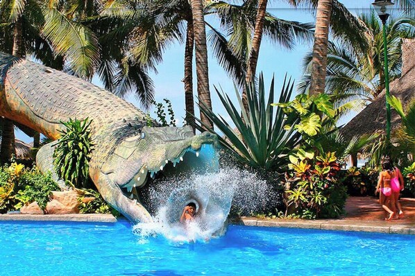 Piscine extérieure, piscine chauffée