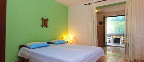 1 bedroom