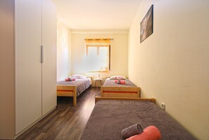 2 habitaciones y internet