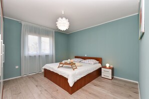 2 室のベッドルーム、インターネット