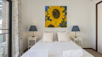 Executive Apartment | 3 bedrooms, free WiFi