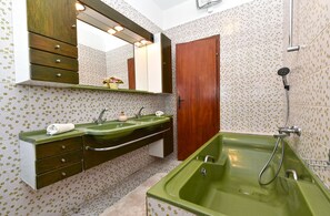 Badewanne